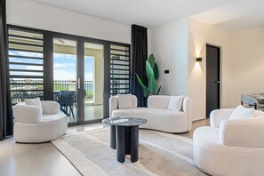 Smart TV - Your Bonaire Escape: Stylish 3-Bedroom Apartment (Kralendijk)