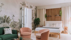 3 habitaciones, escritorio, tabla de planchar con plancha y wifi gratis 