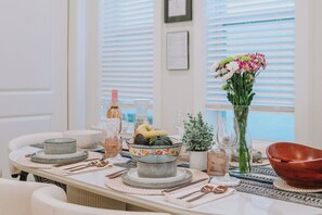Dining - Takes Your Breath Away - Stunning Restful Haven (Ocean Springs)
