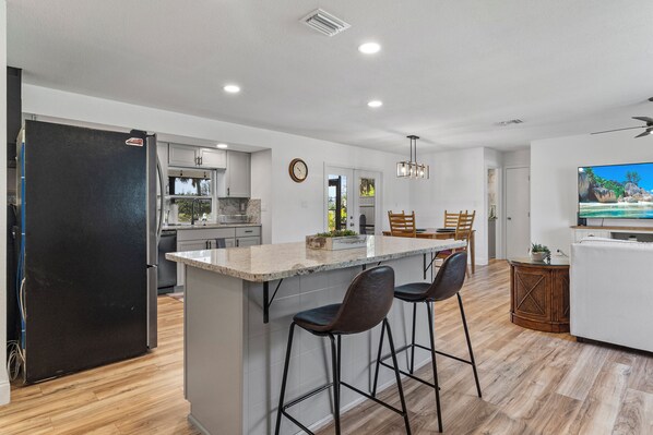 Interior - Canal retreat 2 bedroom home. (Port Charlotte)
