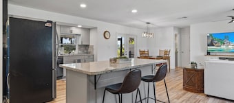Canal retreat 2 bedroom home.