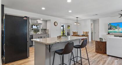 Canal retreat 2 bedroom home.