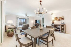 Dining - Water Views, Beach Access, Pool, Pickleball, More (Fort Myers Beach)