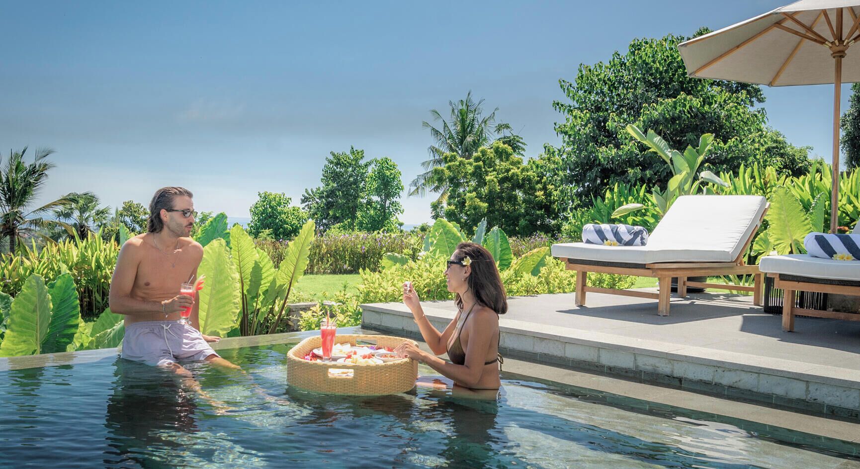 2 outdoor pools, pool umbrellas, sun loungers