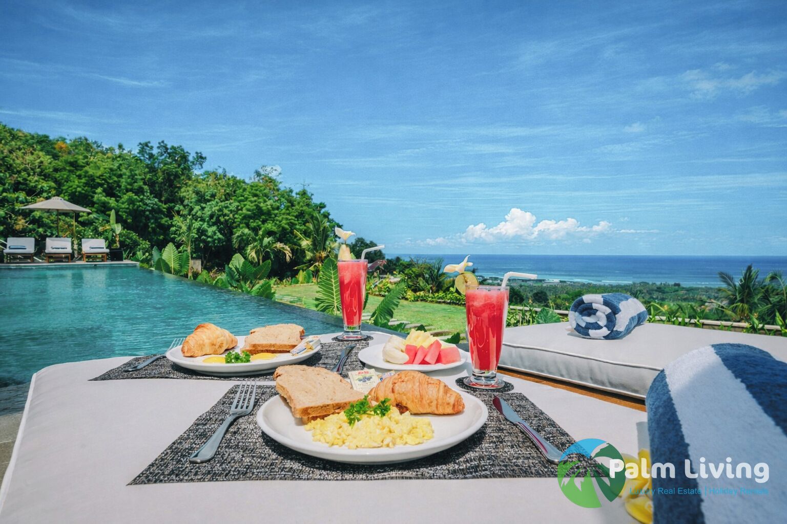 2 piscine all'aperto, ombrelloni da piscina, lettini