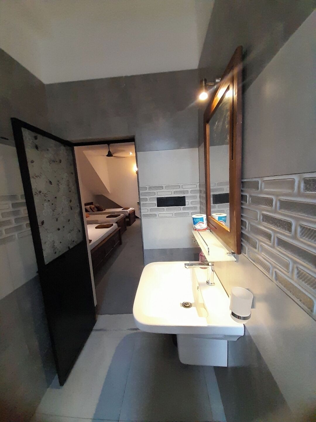 Vila Keluarga, pemandangan kebun | Kamar mandi | Shower, handuk, sabun, dan tisu toilet