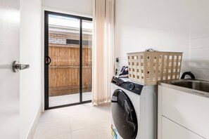 Interior - Modern 4BR Family Home in Peaceful Park Ridge (Park Ridge)