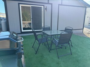 Outdoor dining - Cienega Springs Getaway (Parker)