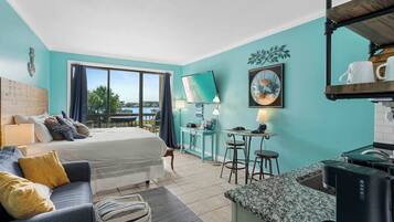 Bügeleisen/Bügelbrett, kostenloses WLAN, Bettwäsche