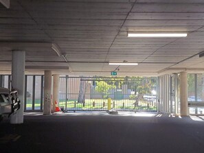 Limited parking - Studio Apartment East Perth (Perth)