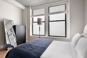 Iron/ironing board, WiFi, bed sheets - Blueground | Downtown Crossing, lounge, nr Park (Boston)