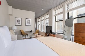 Iron/ironing board, WiFi, bed sheets - Blueground | Downtown Crossing, view, nr Park (Boston)