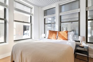 Iron/ironing board, WiFi, bed sheets - Blueground | Downtown Crossing, view, nr Boston Common (Boston)