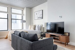 Iron/ironing board, WiFi, bed sheets - Blueground | Downtown Crossing, view, nr Boston Common (Boston)