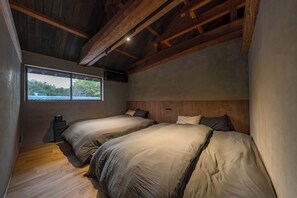 標準別墅, 4 間臥室, 部分海景 | 客房內保險箱、免費無線上網