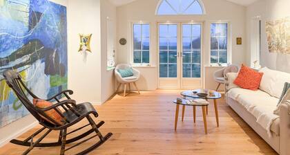Lovely home in Säby with house sea view