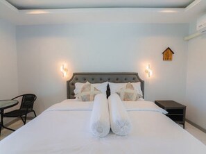 Minibar, desk, free WiFi, bed sheets - Villanin Hotel & Spa Golden Triangle (Chiang Saen)