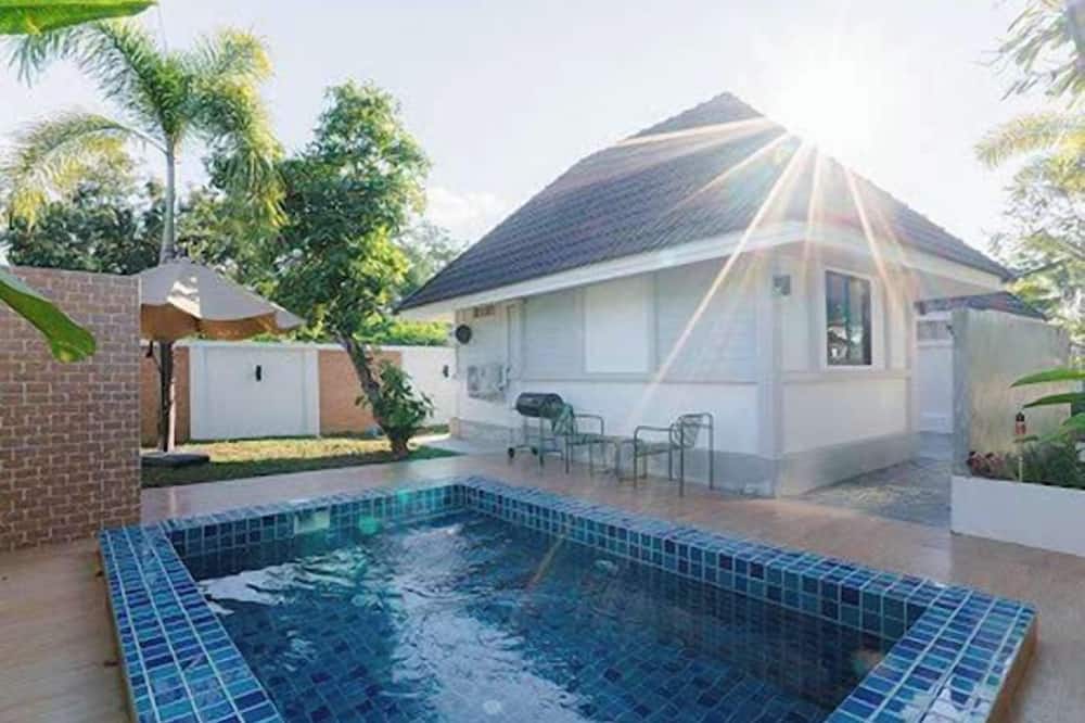 Villanin Pool Villa and Spa