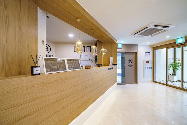 Lobby - Daejeon Brown Dot Wolpyeong  (Daejeon)