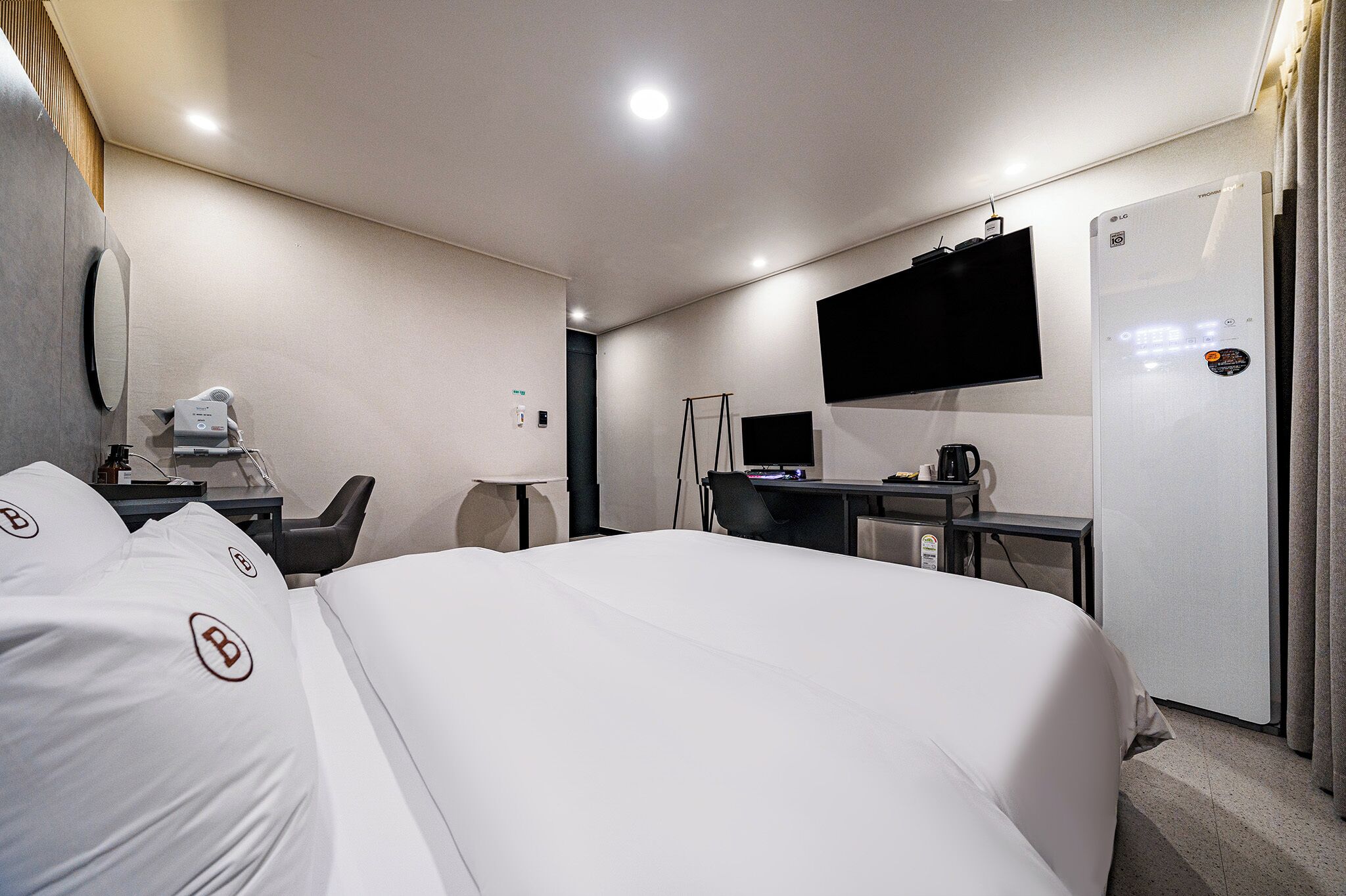 Deluxe A | Free WiFi