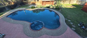 5BR Family Spring Break Home w/ Pool, EV Charger, Close to City Attractions