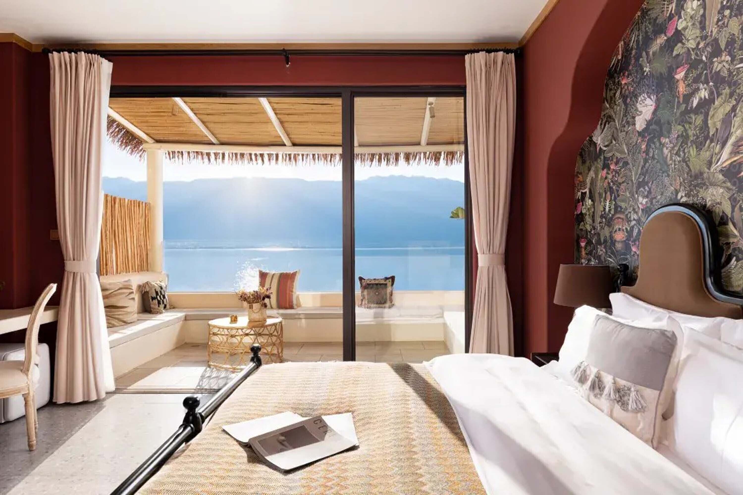 Superior Double Room, Sea View | Down comforters, free minibar, desk, laptop workspace