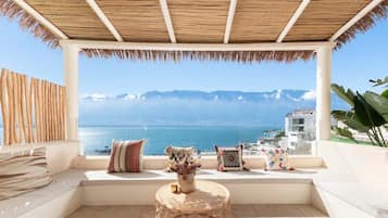 Habitación doble superior, vistas al mar | Vistas desde la habitación