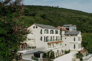 Exterior - Dali Pure-Soul Seaview Resort Hotel (Dali)