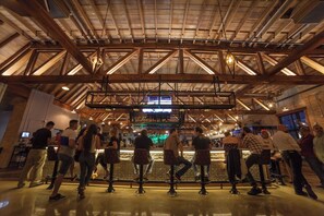 Bar (en la propiedad)