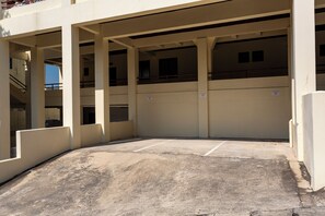 واجهة المنشأة