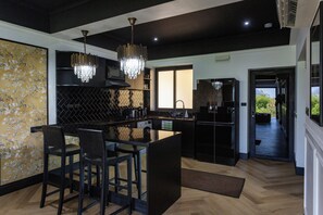 Private kitchen - Best Stay SeaView Studio C253 (Koh Samui)