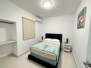Iron/ironing board, WiFi, bed sheets - Kantares 1 to 4 min Airport and the Best Beach (Carolina)