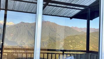 Luxury Studio, Mountain View | Free WiFi