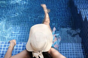 Cabin, Pool View | Private pool