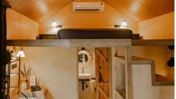 Executive Villa | Free WiFi, bed sheets