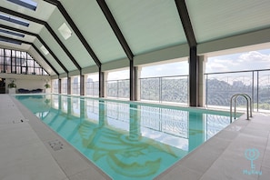 Outdoor pool - Paxtonz by Mana Mana (Petaling Jaya)
