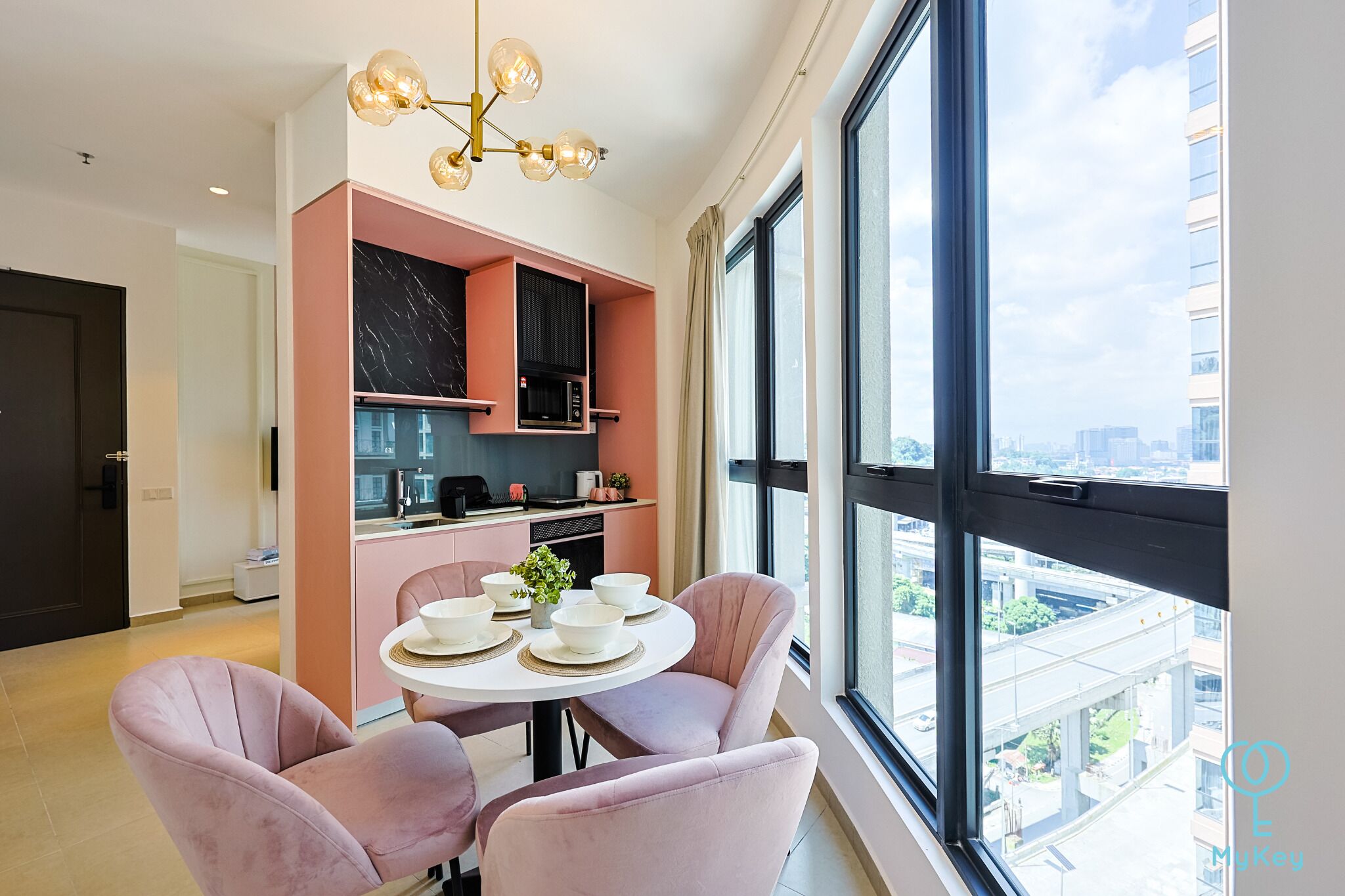 Suite Grand | Planxa i posts de planxar i wifi gratuïta 