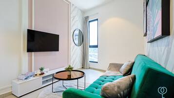 Grand Suite | Iron/ironing board, free WiFi