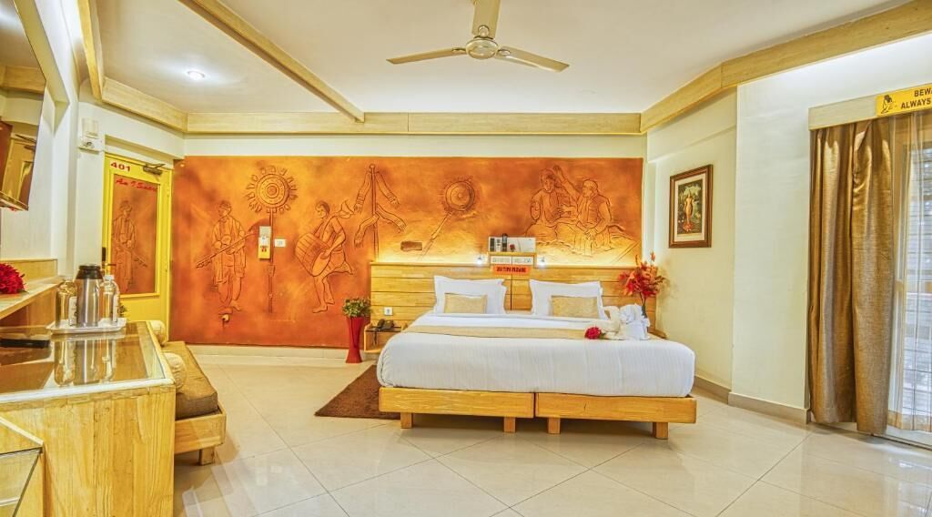 Double or Twin Room, Balcony, Park View | Soundproofing, free WiFi, wheelchair access