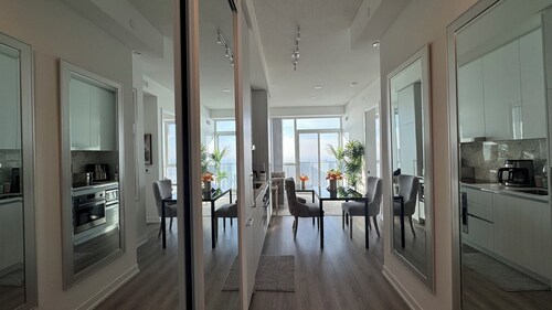 Prestige Top Floor Series | 1-Bedroom Condo at Vaughan Metropolitan Centre