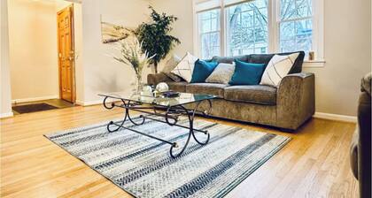 Irondequoit Bay house: Spacious 3BR/2BA Getaway