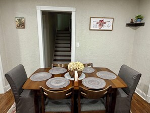 تناول الطعام