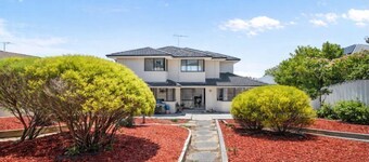The Monaco Mansion Dianella - Sepal Stay