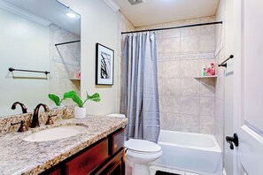 Amenidades de baño ecológicas, secadora de cabello, toallas, jabón 