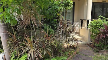 Condo, 1 phòng ngủ, hút thuốc, ban công | Vườn