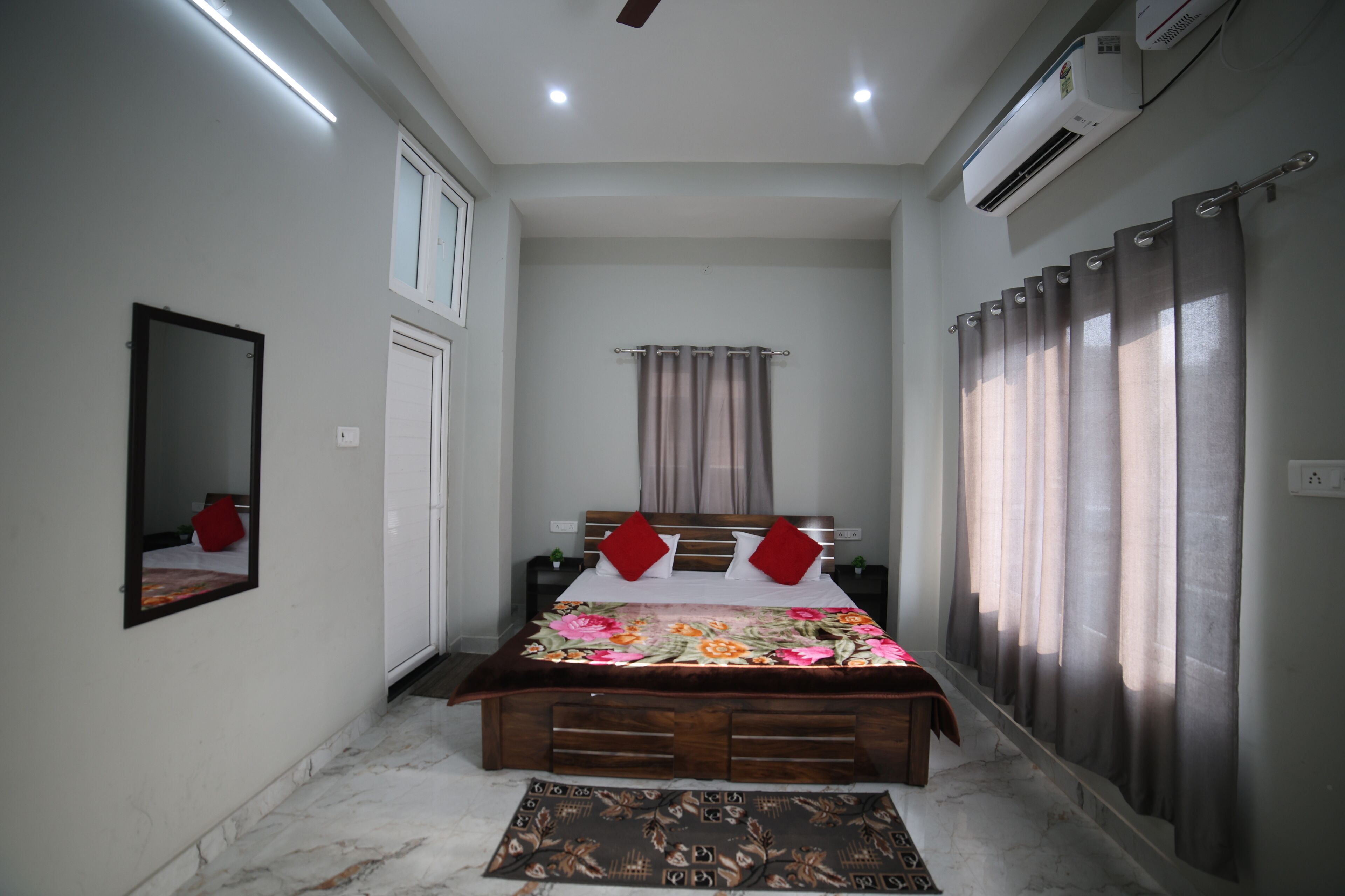 Premium bedding, individually decorated, free WiFi, bed sheets
