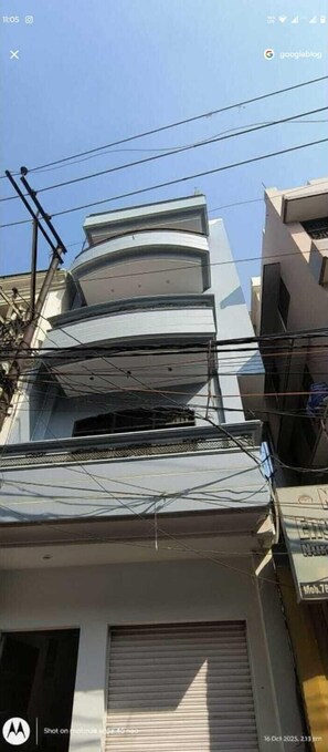 Exterior - sree jee stay (Varanasi)