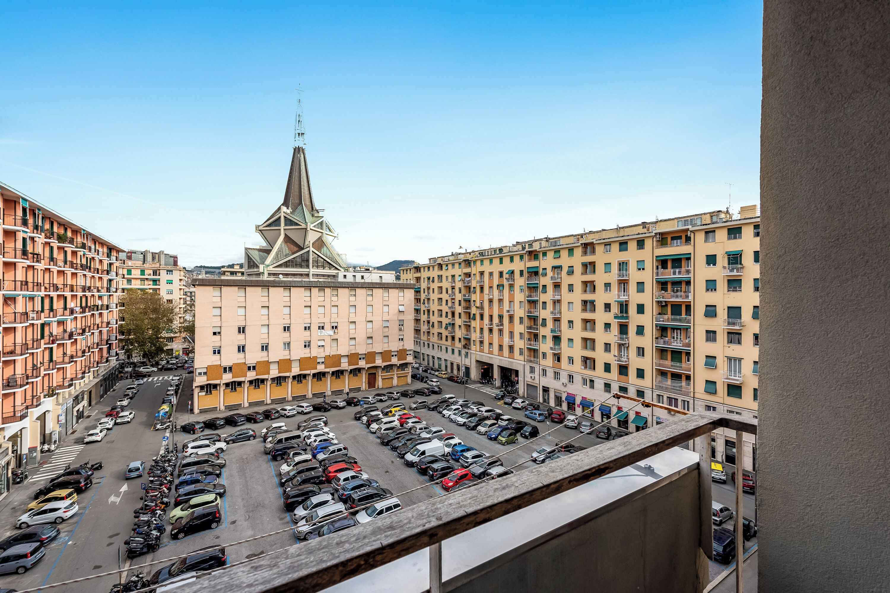 Appartement Familial, plusieurs chambres (Piazza Rossetti 3A/8A) | Balcon
