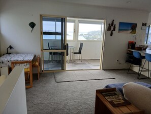 Interior - A fan of sunrises and sunsets?
Watch beautiful sunrises from your bed (Re Beach)
