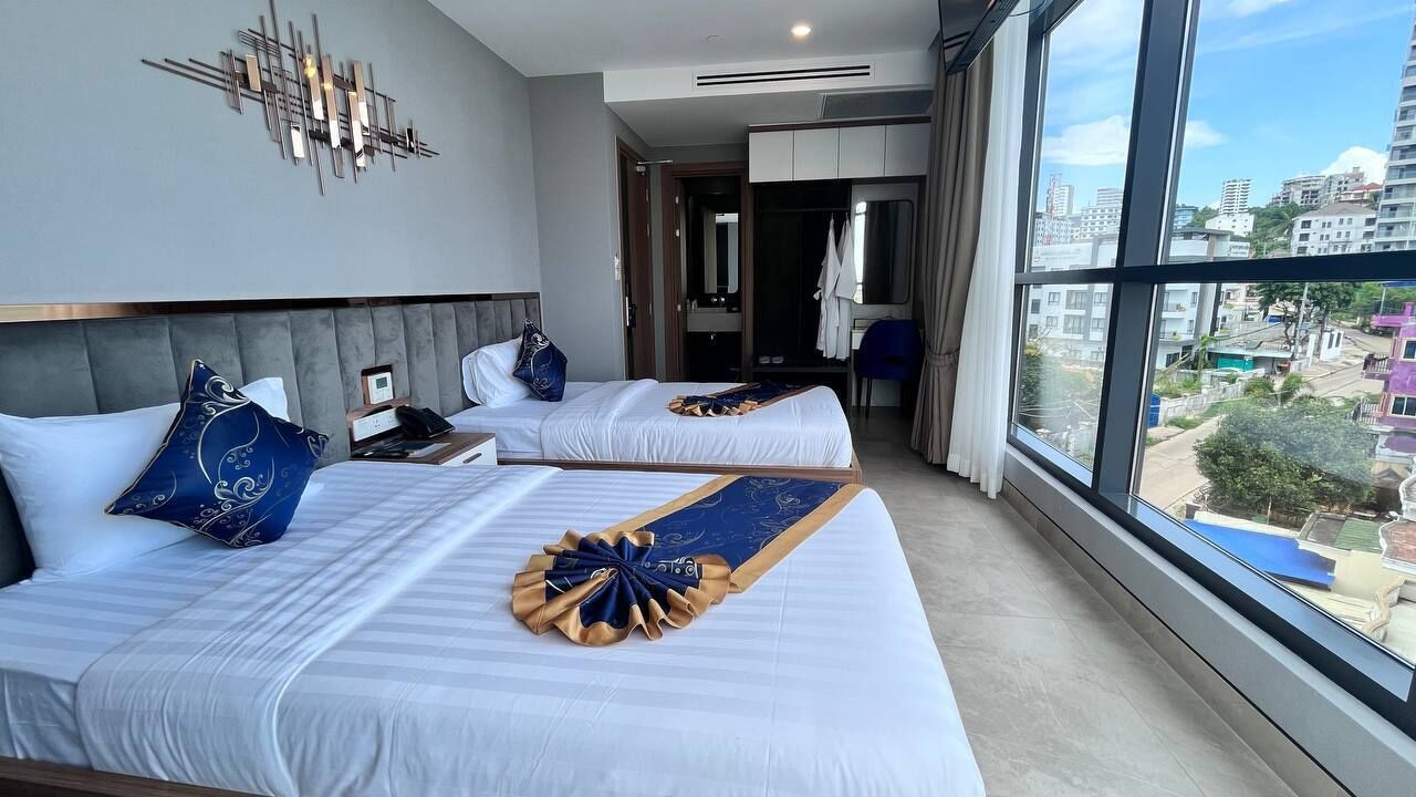 Standard Twin Room, Non Smoking | Free WiFi, bed sheets